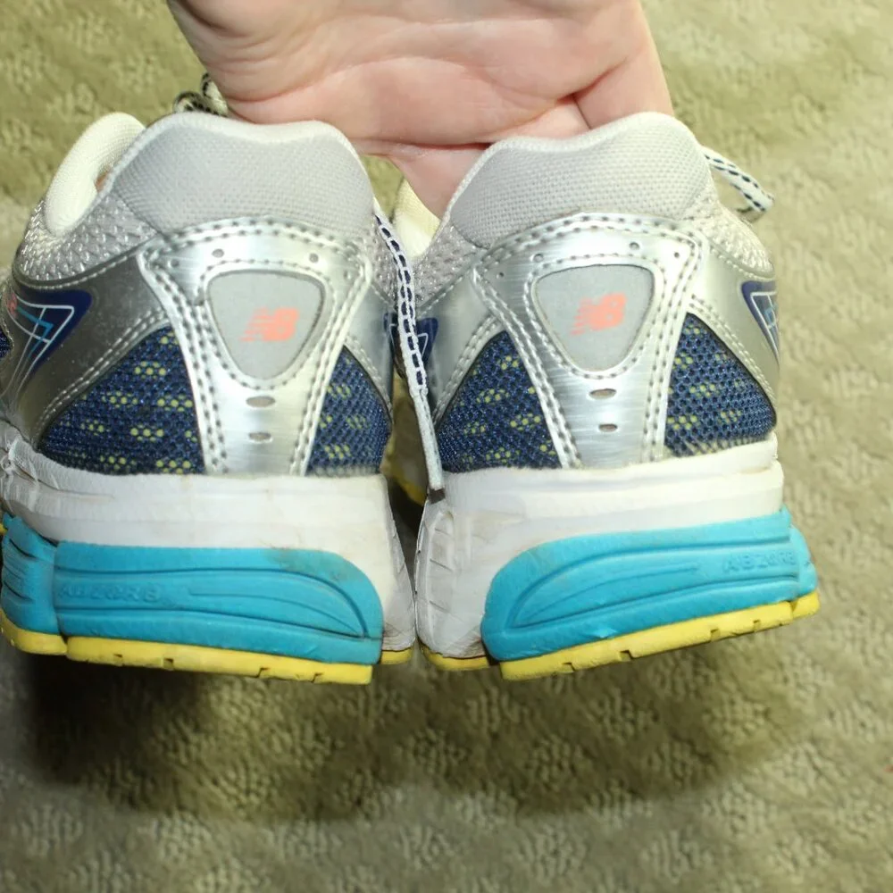 Size 9 - New Balance 680v2 Grey Blue Women's W6802GB2 Athletic Sneakers